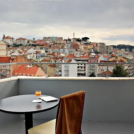 فندق By Lisboa