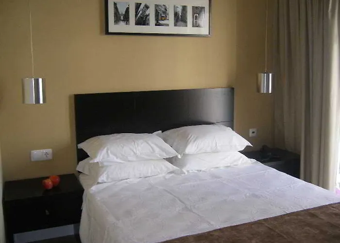 By Hotel 3*