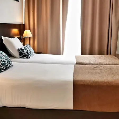 ホテル シティ 3*